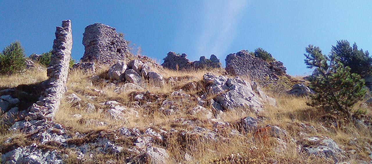 LA MADONNA NERA SFUGGITA AL TERREMOTO