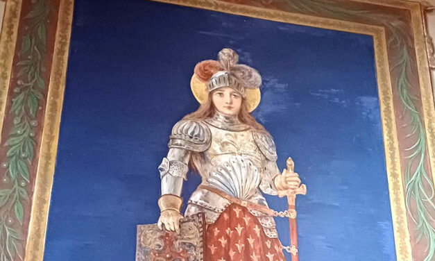 COSA CI FA GIOVANNA D’ARCO AD ABBADIA LARIANA?