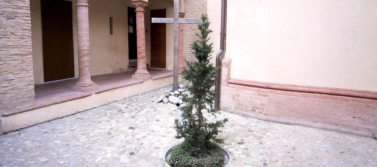 LA CROCE E L’ALBERO DELLA VITA