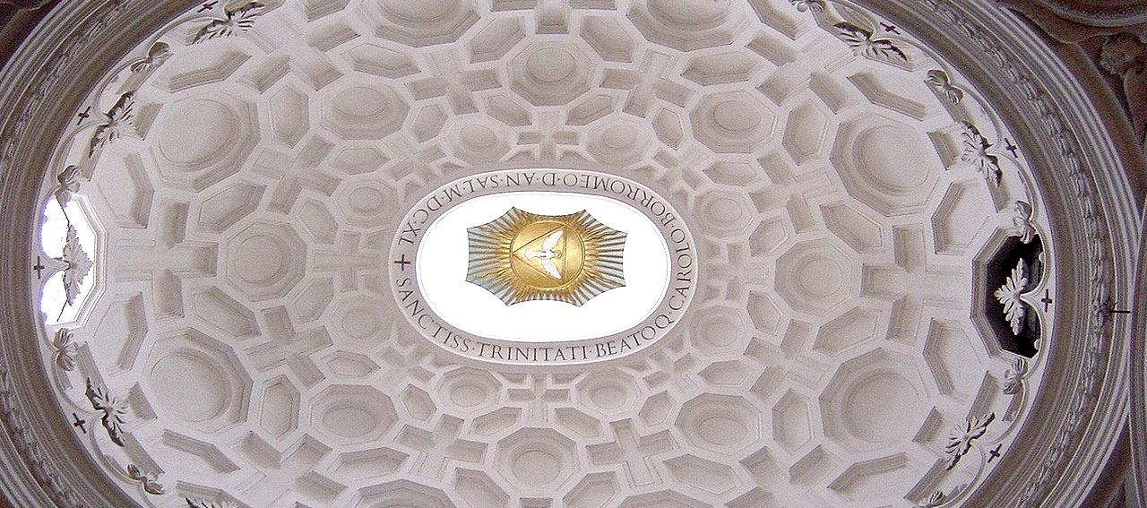 SIMBOLI MASSONICI O SEMPLICI ELEMENTI DECORATIVI?