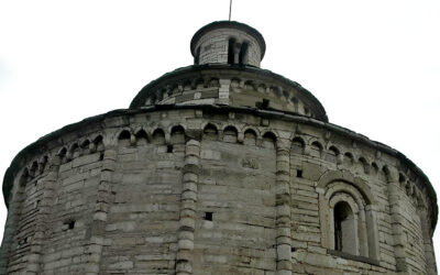 UNA CHIESA MISTERIOSAMENTE CIRCOLARE