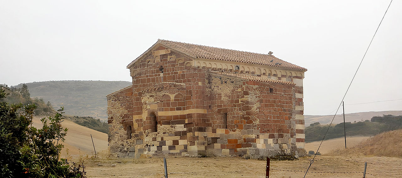 UN LUOGO IMMERSO NELLA NATURA