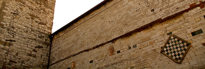 LA MISTERIOSA SCACCHIERA